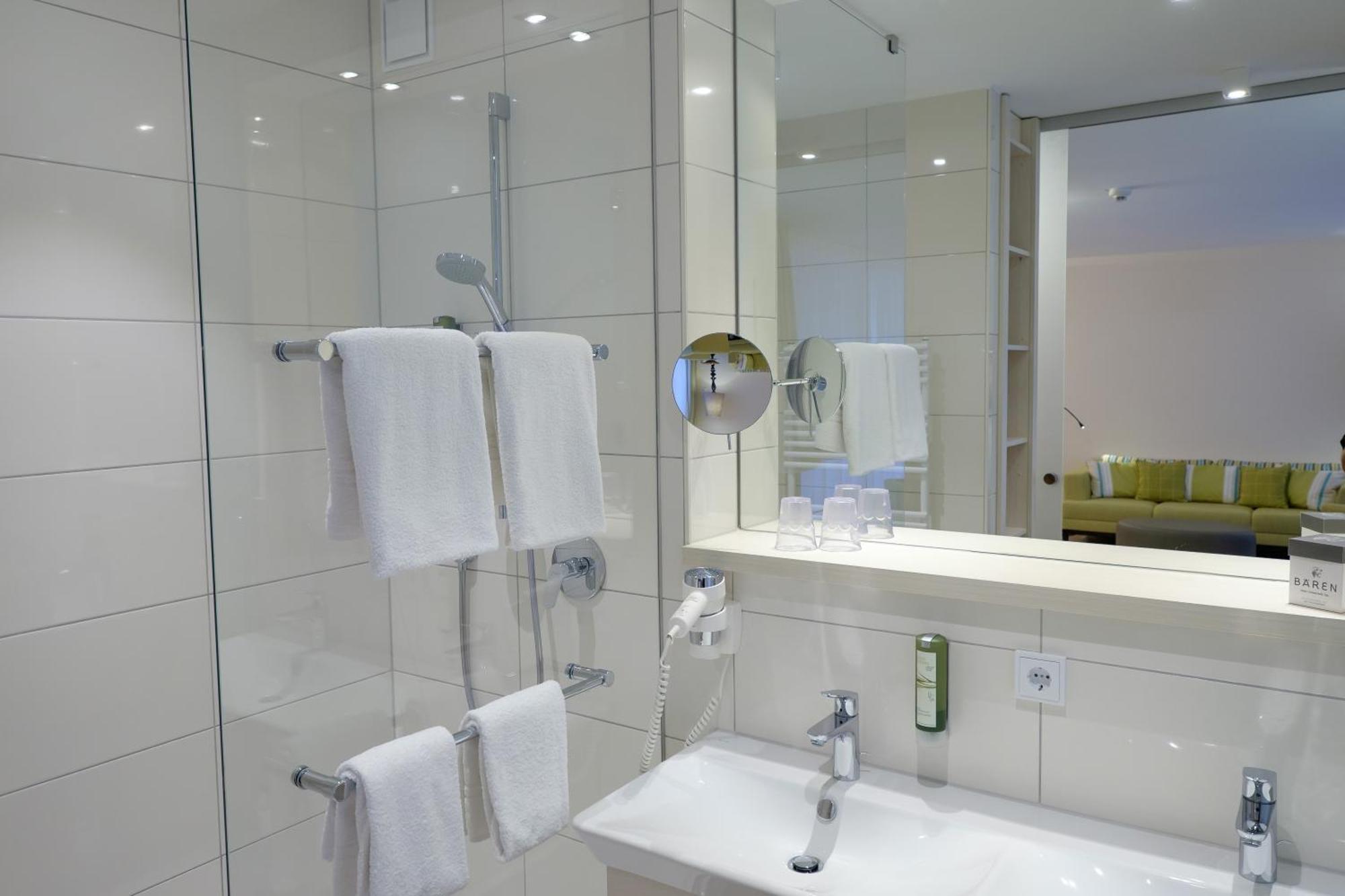 Hotel Baeren Titisee Стая снимка