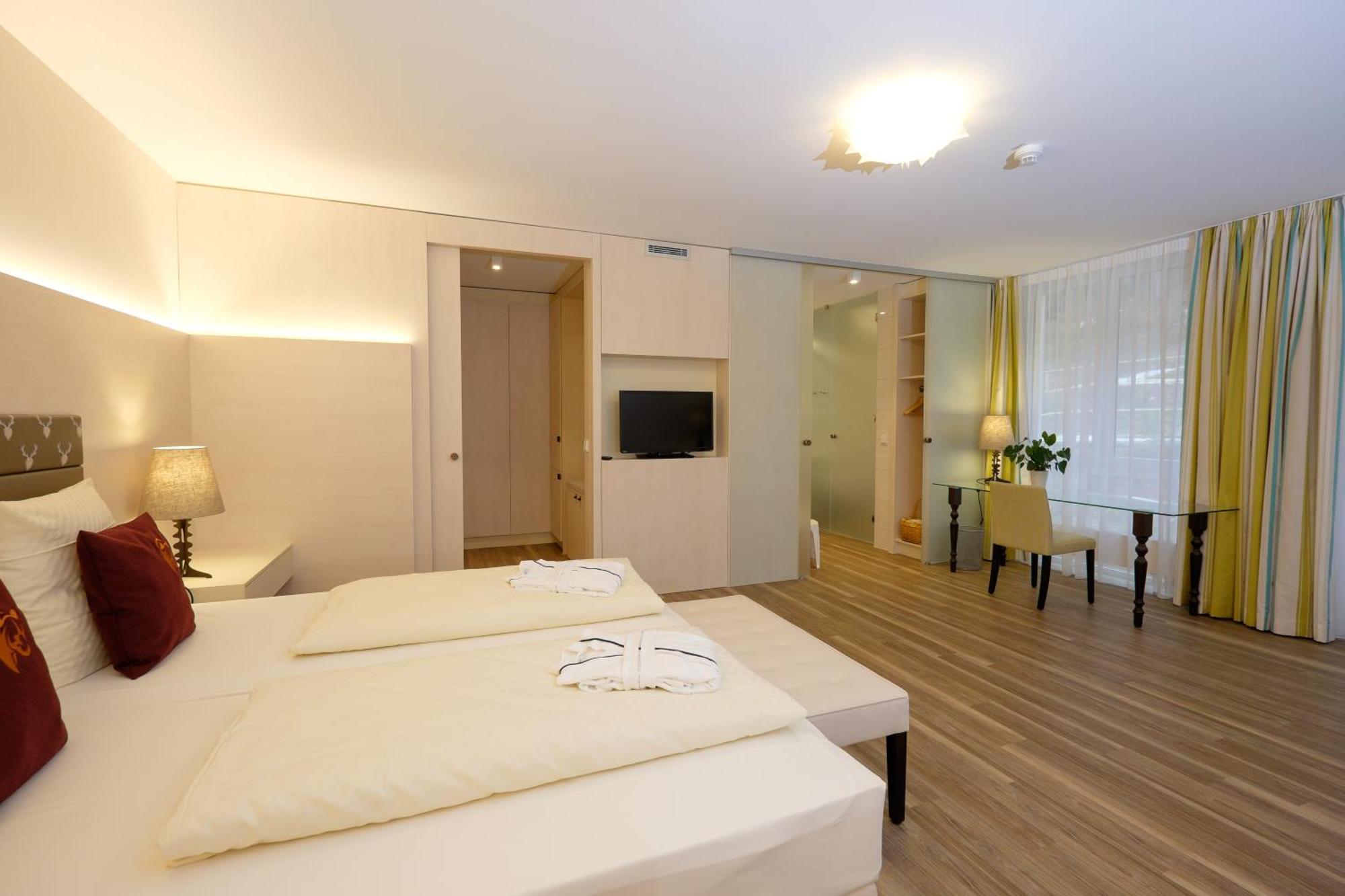 Hotel Baeren Titisee Стая снимка