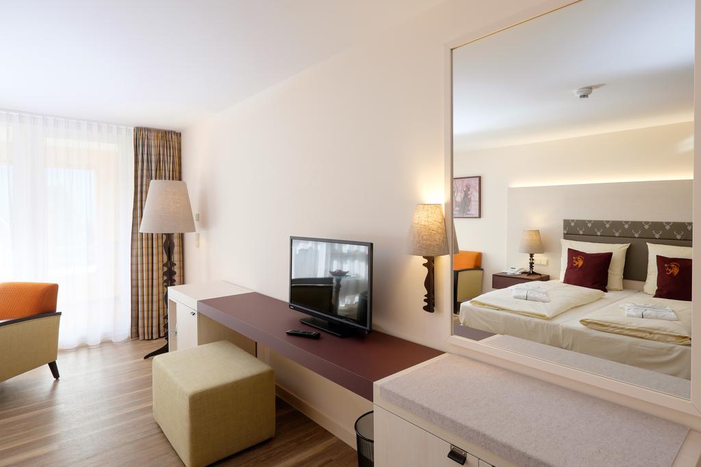 Hotel Baeren Titisee Стая снимка
