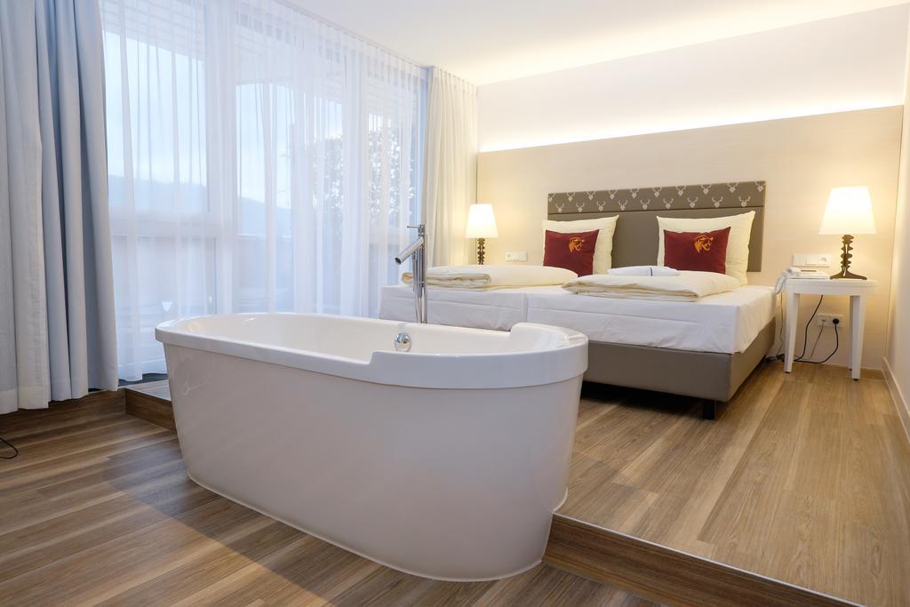 Hotel Baeren Titisee Екстериор снимка