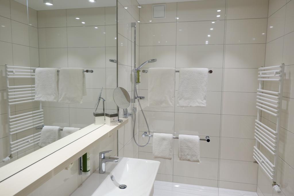 Hotel Baeren Titisee Стая снимка